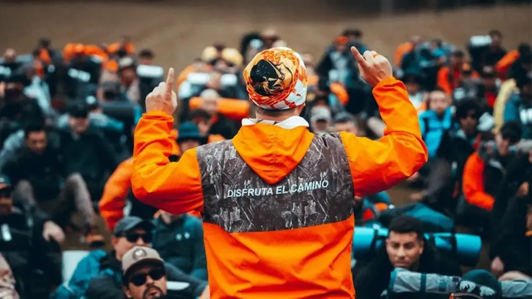 Jornada de desenvolvimento pessoal reúne integrantes do Legendários em Betim